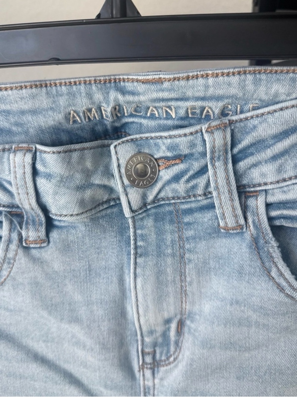 American Eagle Outfitters Light Blue Skinny Jeans